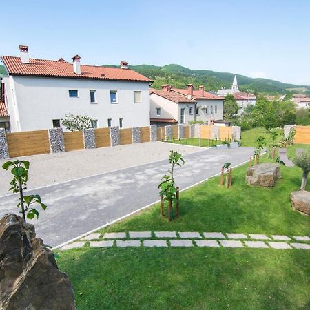 Apartment Vidus Wine Estate Podnanos Exterior foto